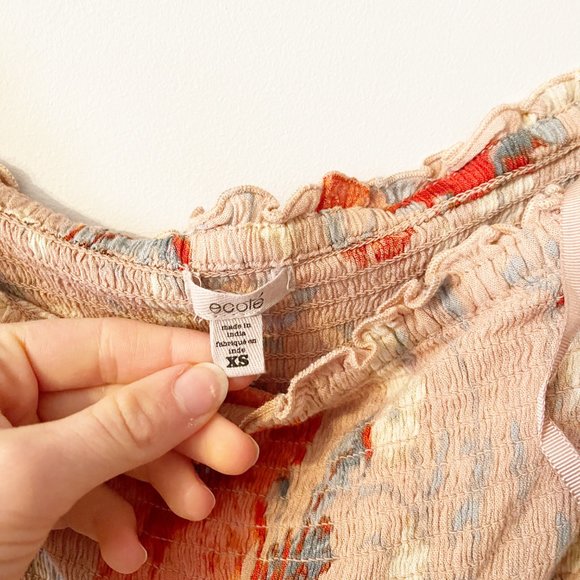 ✨ Floral Off the Shoulder Smocked Mini Dress | Ecote - Picture 4 of 4